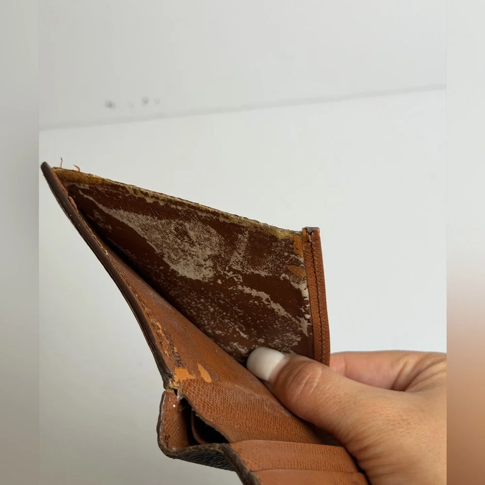 Louis Vuitton Monogram Bifold Wallet